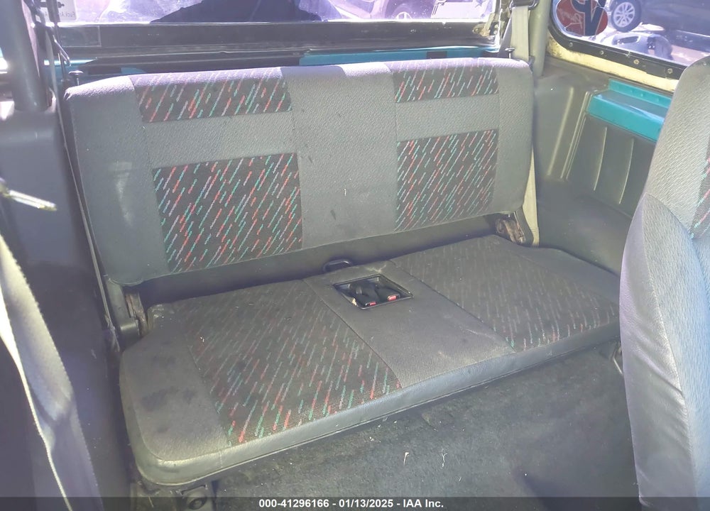1997 GEO TRACKER SOFTTOP VIN: 2CNBE1865V6904672