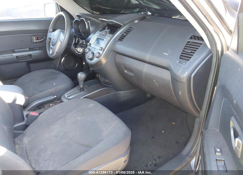 2010 KIA SOUL VIN: KNDJT2A2XA7165781
