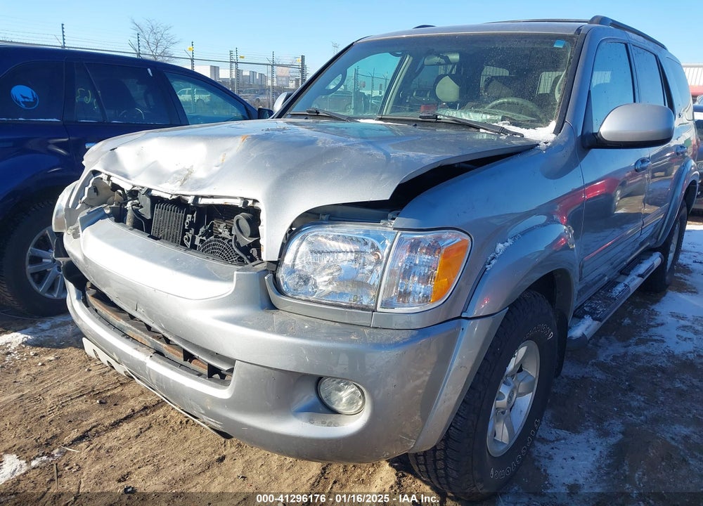 2005 TOYOTA SEQUOIA SR5 V8 VIN: 5TDBT44A75S236420