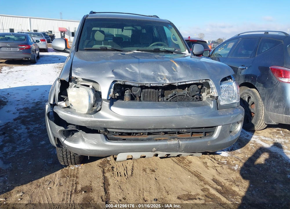 2005 TOYOTA SEQUOIA SR5 V8 VIN: 5TDBT44A75S236420
