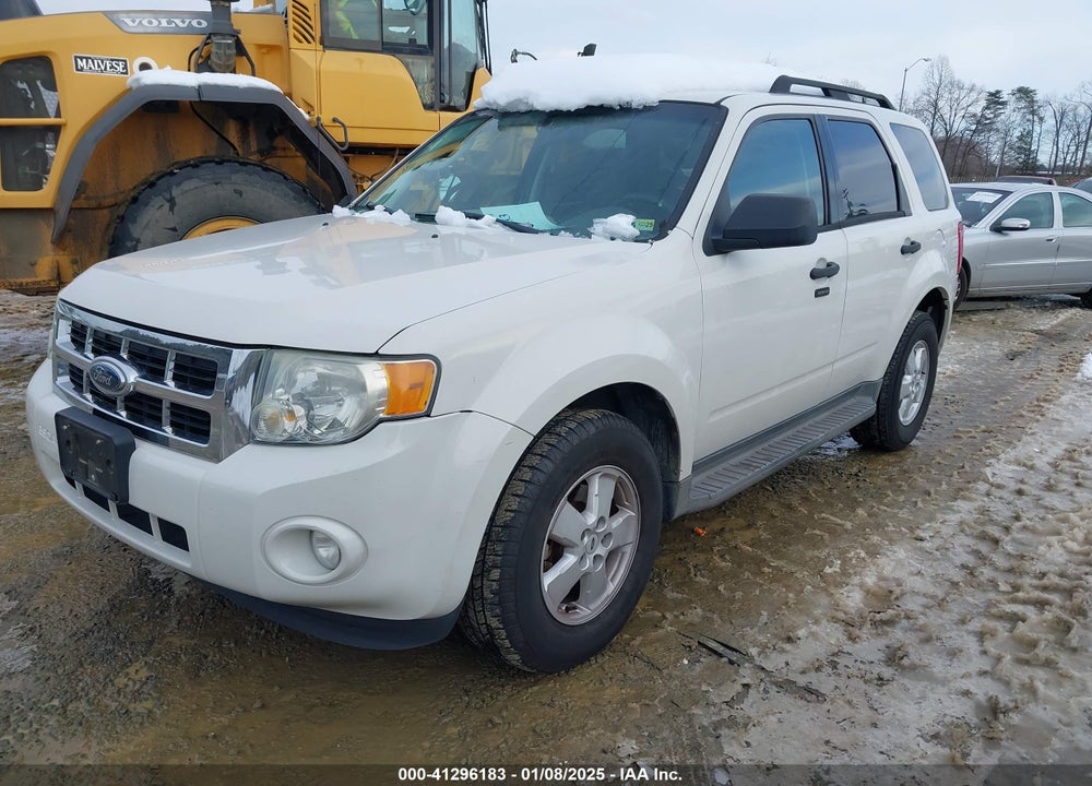 2009 FORD ESCAPE XLT VIN: 1FMCU03779KB08915
