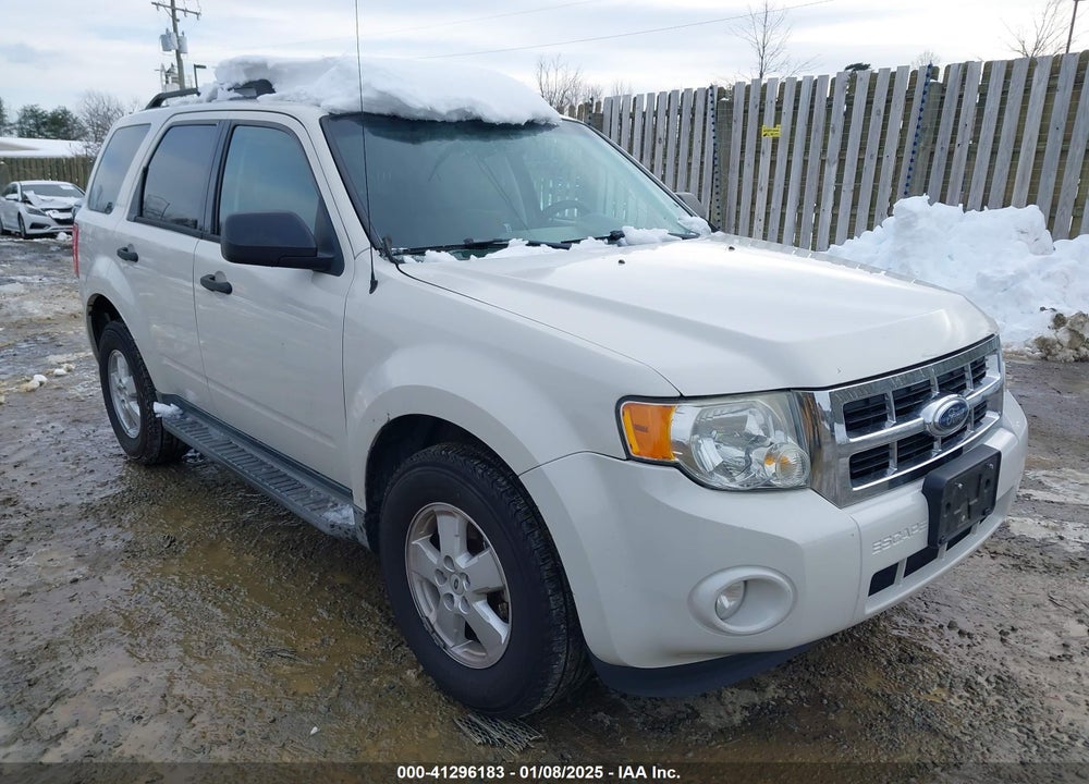 2009 FORD ESCAPE XLT VIN: 1FMCU03779KB08915