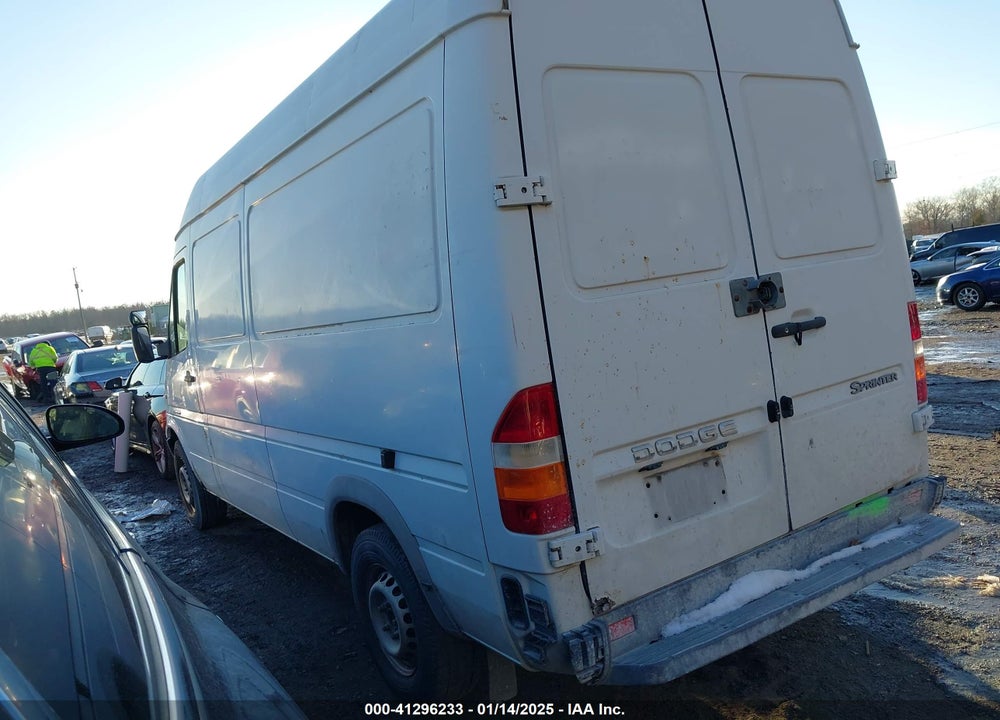 2005 DODGE SPRINTER VAN 2500 SHC VIN: WD2PD644155729667