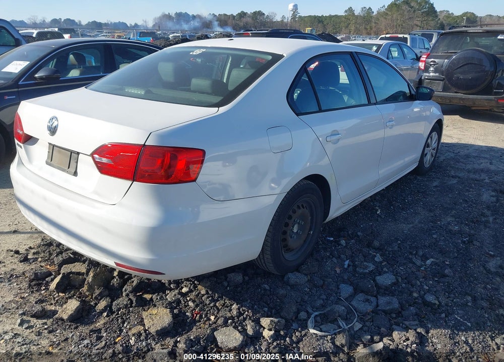 2012 VOLKSWAGEN JETTA 2.0L S VIN: 3VW1K7AJ0CM319489