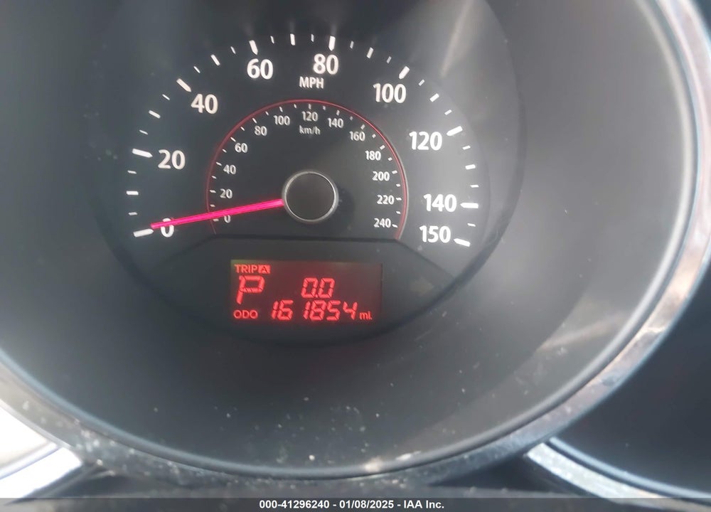 2012 KIA SORENTO LX VIN: 5XYKT3A64CG206991