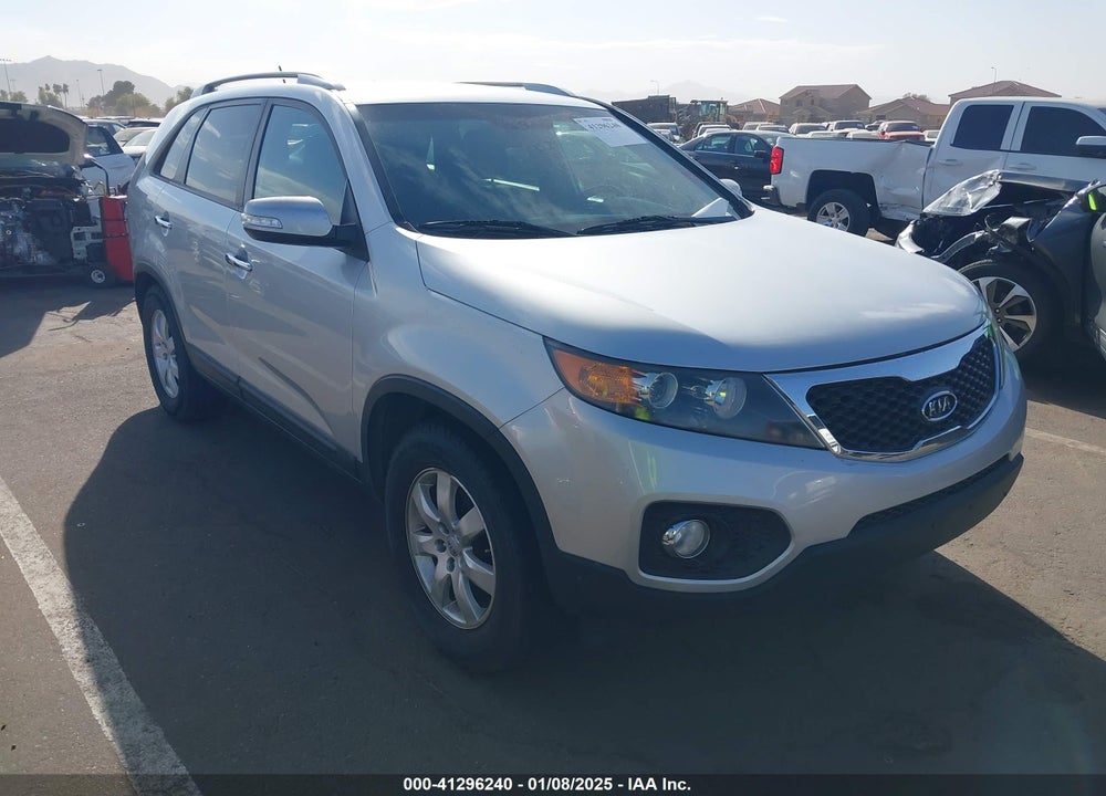 2012 KIA SORENTO LX VIN: 5XYKT3A64CG206991