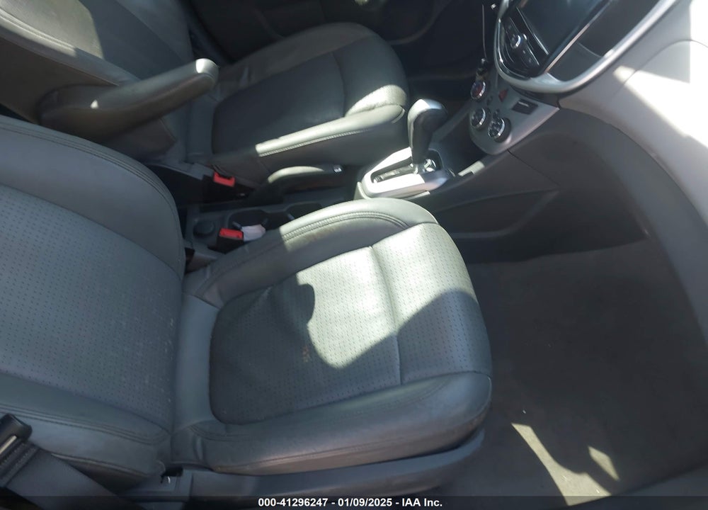 2017 CHEVROLET SONIC VIN: 1G1JF5SBXH4109948