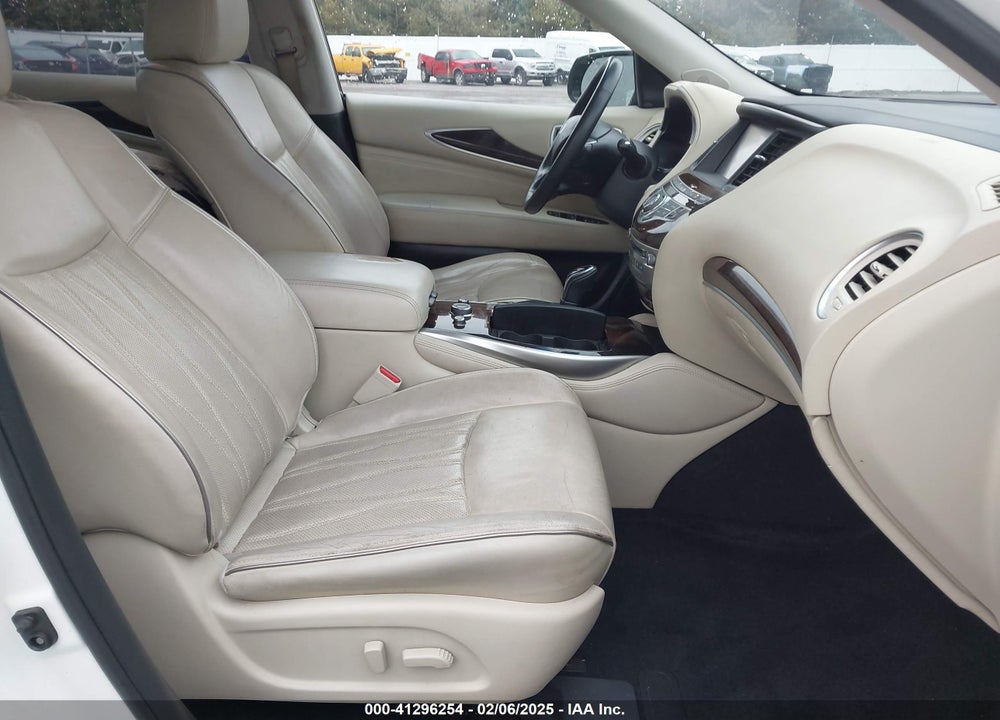 2016 INFINITI QX60 VIN: 5N1AL0MM8GC520654