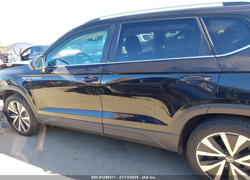 2023 VOLKSWAGEN TAOS 1.5T SE VIN: 3VVSX7B22PM302118