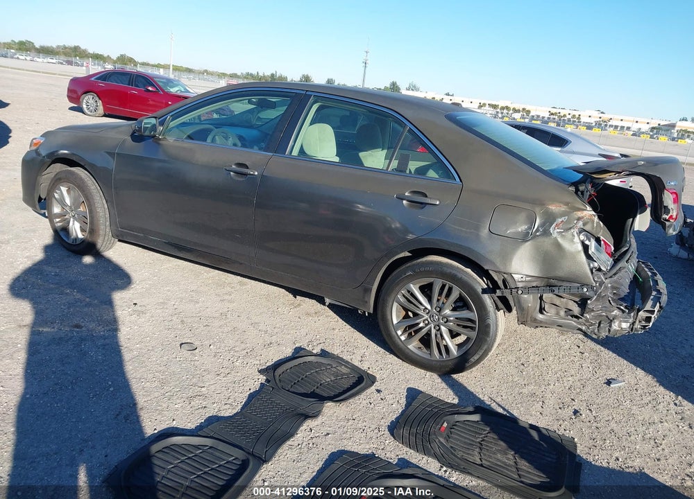 2011 TOYOTA CAMRY VIN: 4T1BF3EK2BU137113