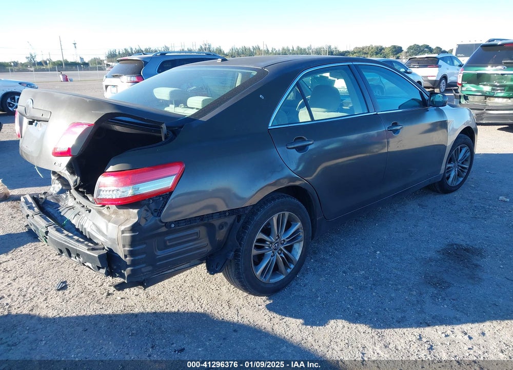 2011 TOYOTA CAMRY VIN: 4T1BF3EK2BU137113