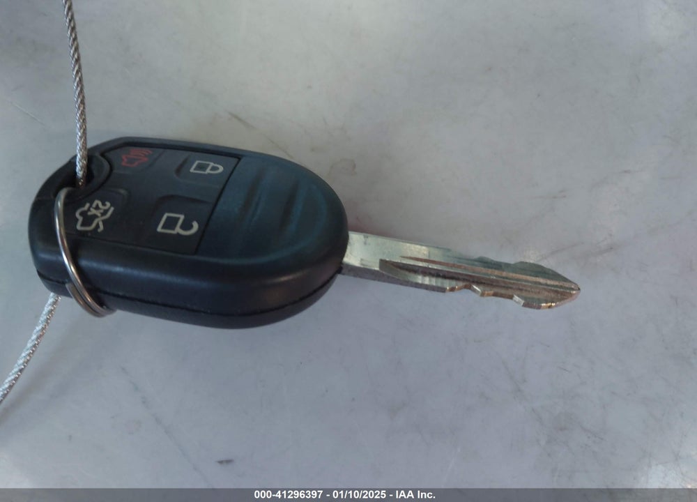 2014 FORD MUSTANG VIN: 1ZVBP8FF0E5333580