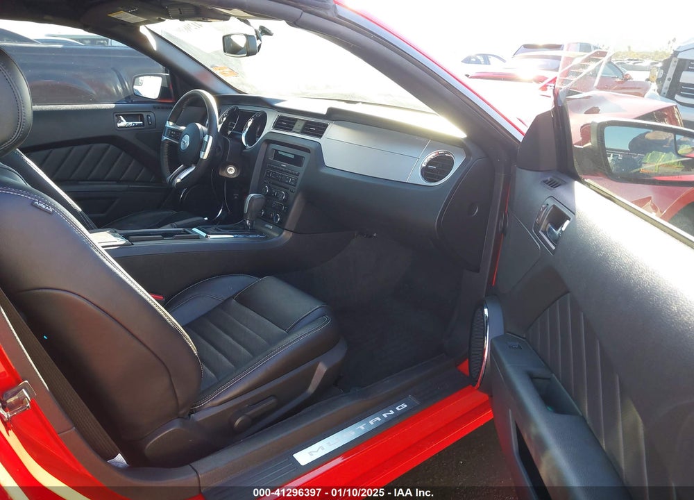 2014 FORD MUSTANG VIN: 1ZVBP8FF0E5333580