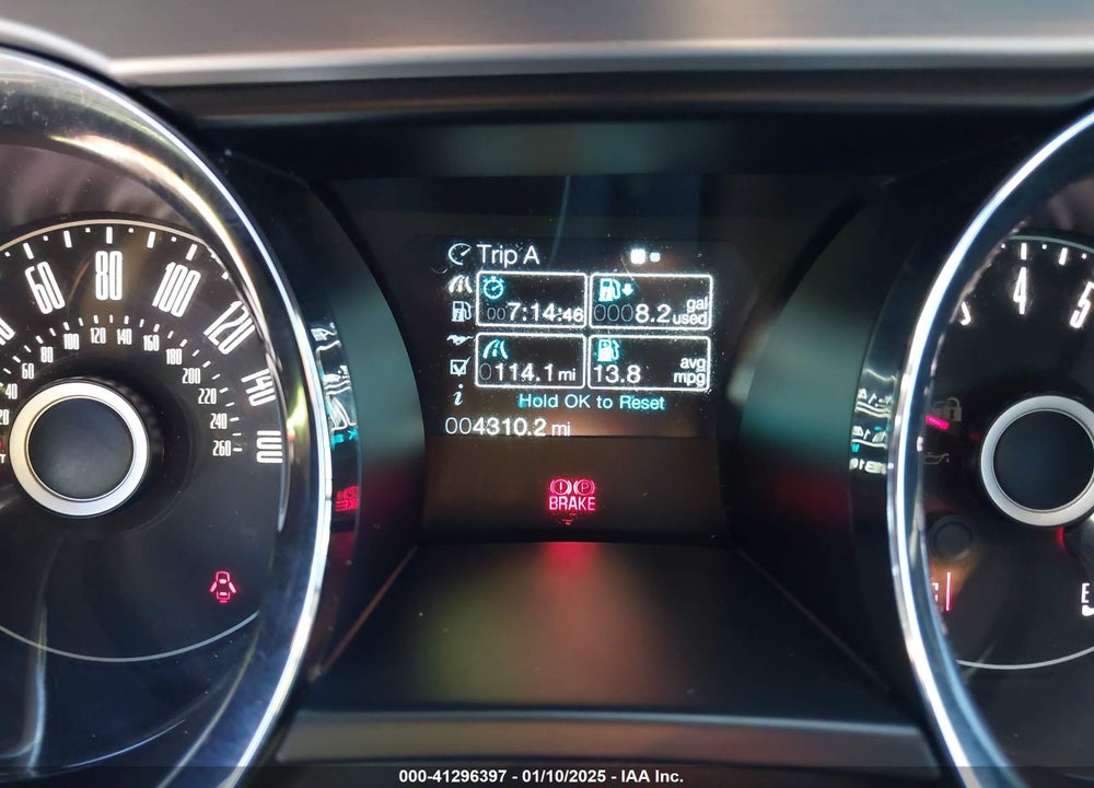 2014 FORD MUSTANG VIN: 1ZVBP8FF0E5333580