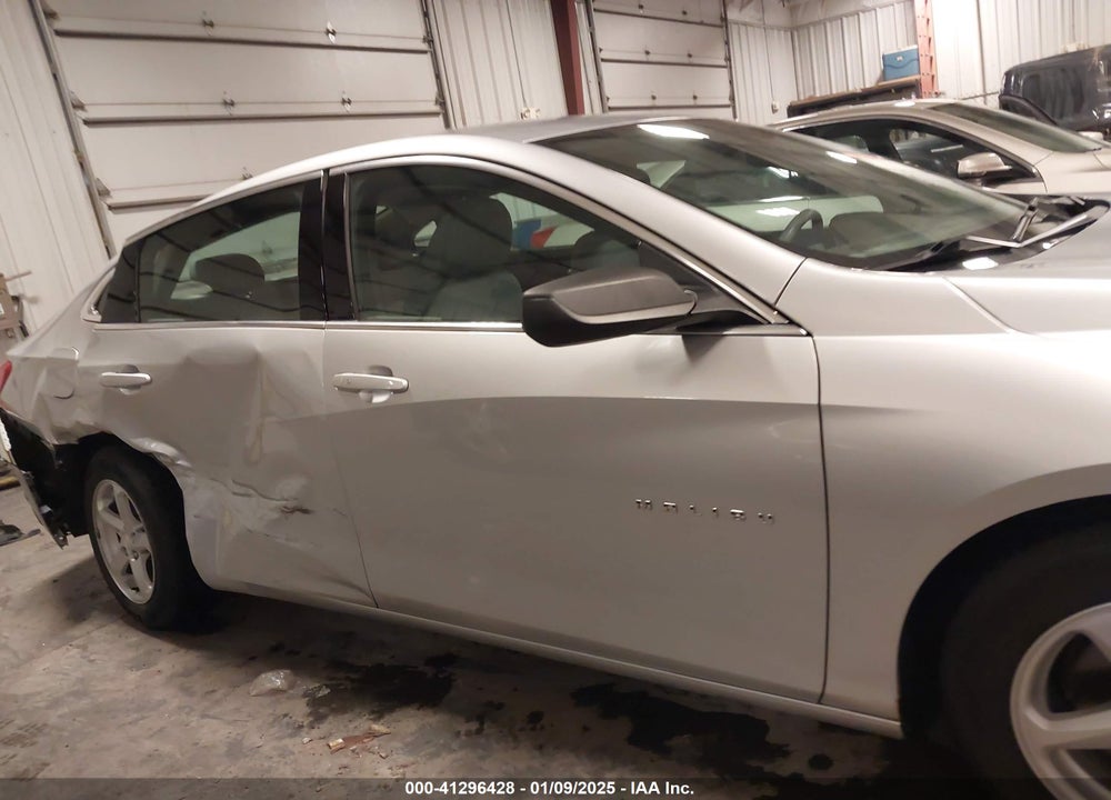 2018 CHEVROLET MALIBU VIN: 1G1ZB5ST2JF277908