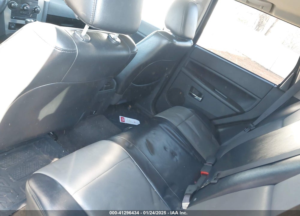 2010 JEEP GRAND CHEROKEE LAREDO VIN: 1J4RS4GT3AC152695