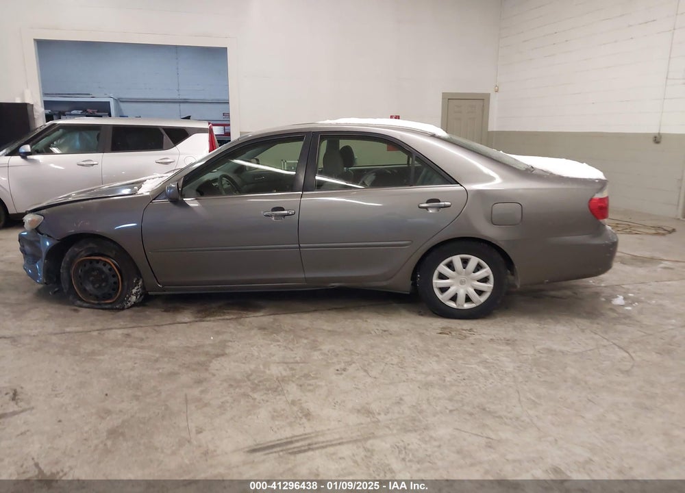 2005 TOYOTA CAMRY LE VIN: 4T1BE30K15U618159