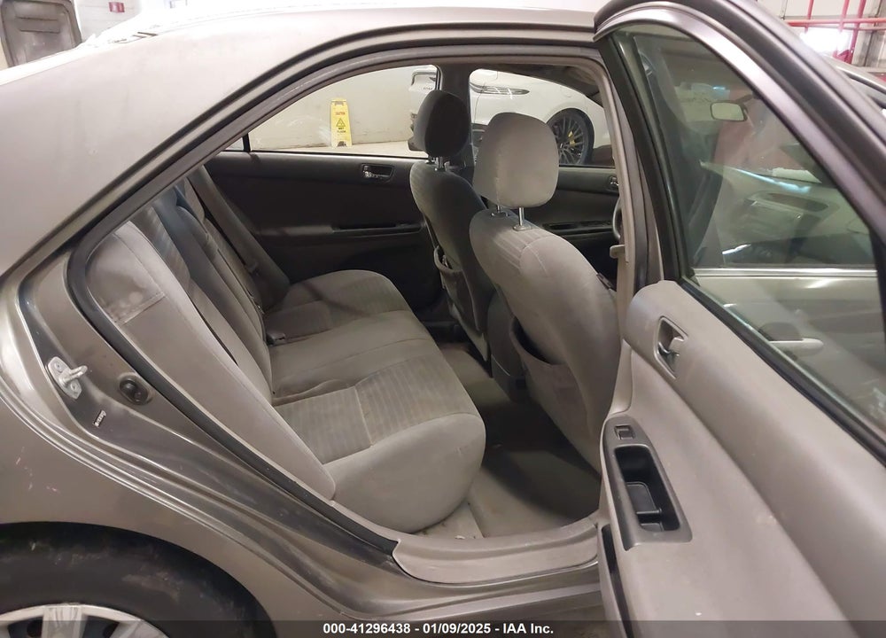2005 TOYOTA CAMRY LE VIN: 4T1BE30K15U618159