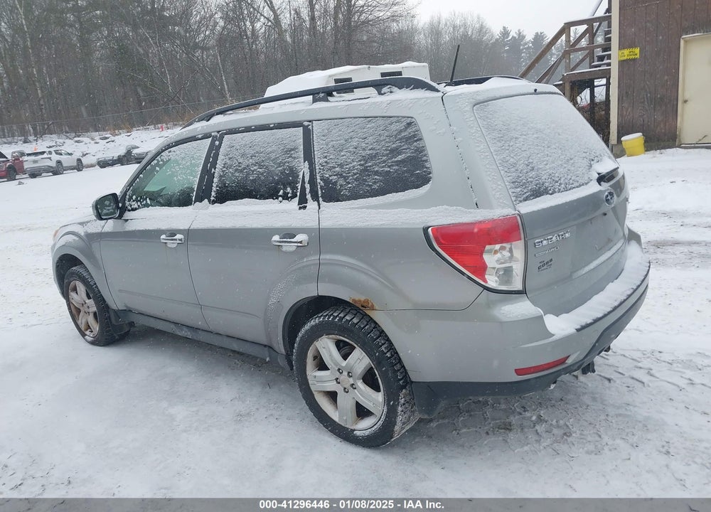 2010 SUBARU FORESTER 2.5X PREMIUM VIN: JF2SH6CC9AH746817