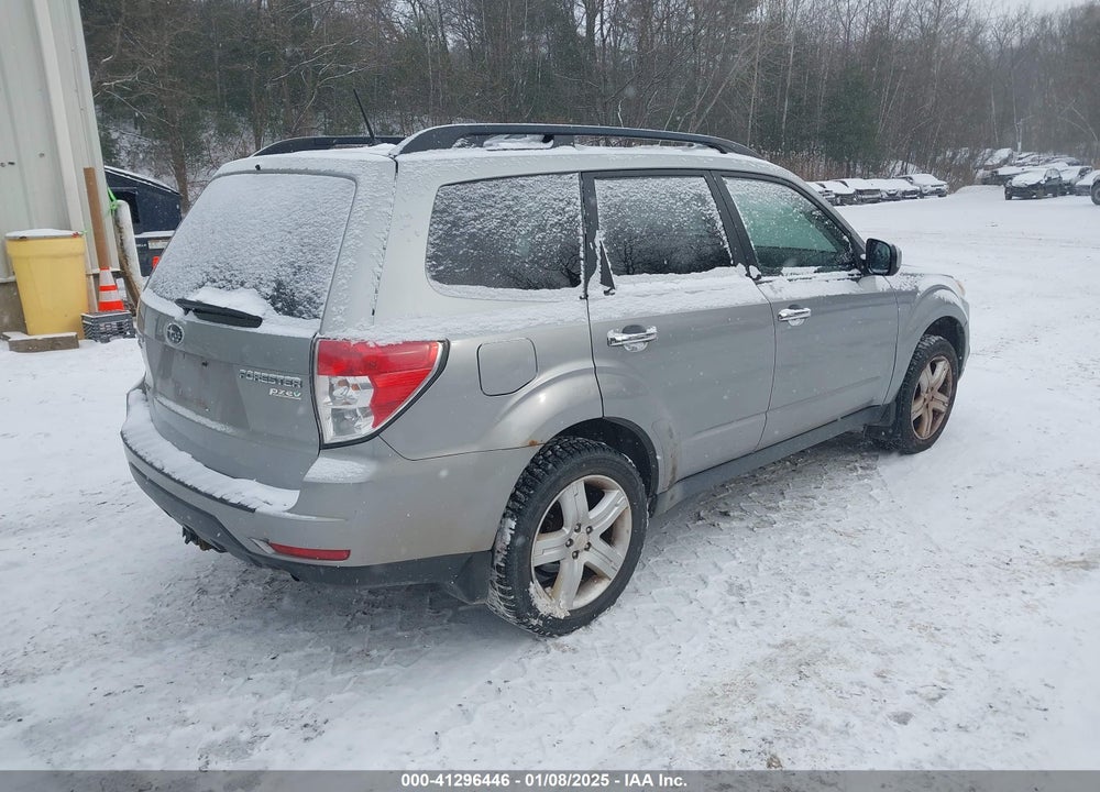 2010 SUBARU FORESTER 2.5X PREMIUM VIN: JF2SH6CC9AH746817