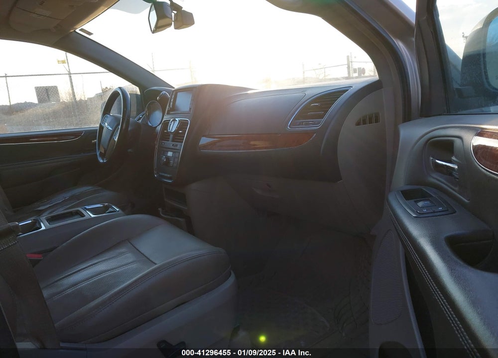 2012 CHRYSLER TOWN & COUNTRY TOURING-L VIN: 2C4RC1CG6CR339255