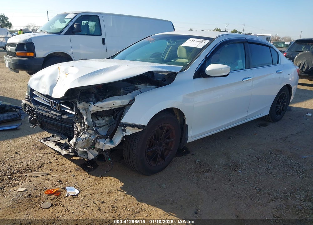2013 HONDA ACCORD LX VIN: 1HGCR2F32DA024608