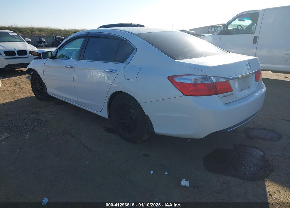 2013 HONDA ACCORD LX VIN: 1HGCR2F32DA024608