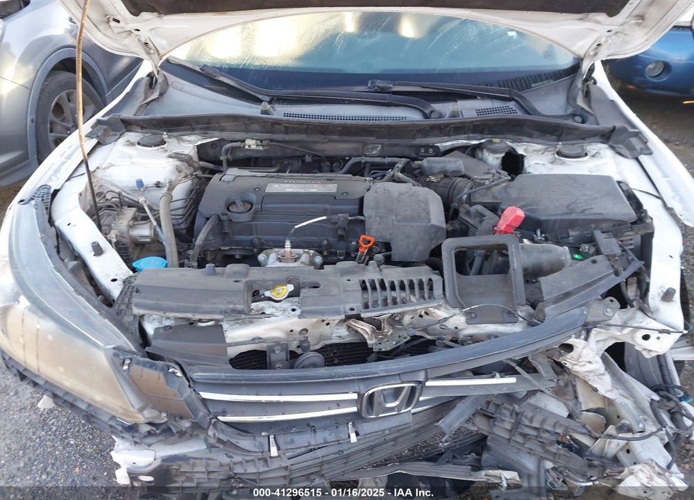 2013 HONDA ACCORD LX VIN: 1HGCR2F32DA024608