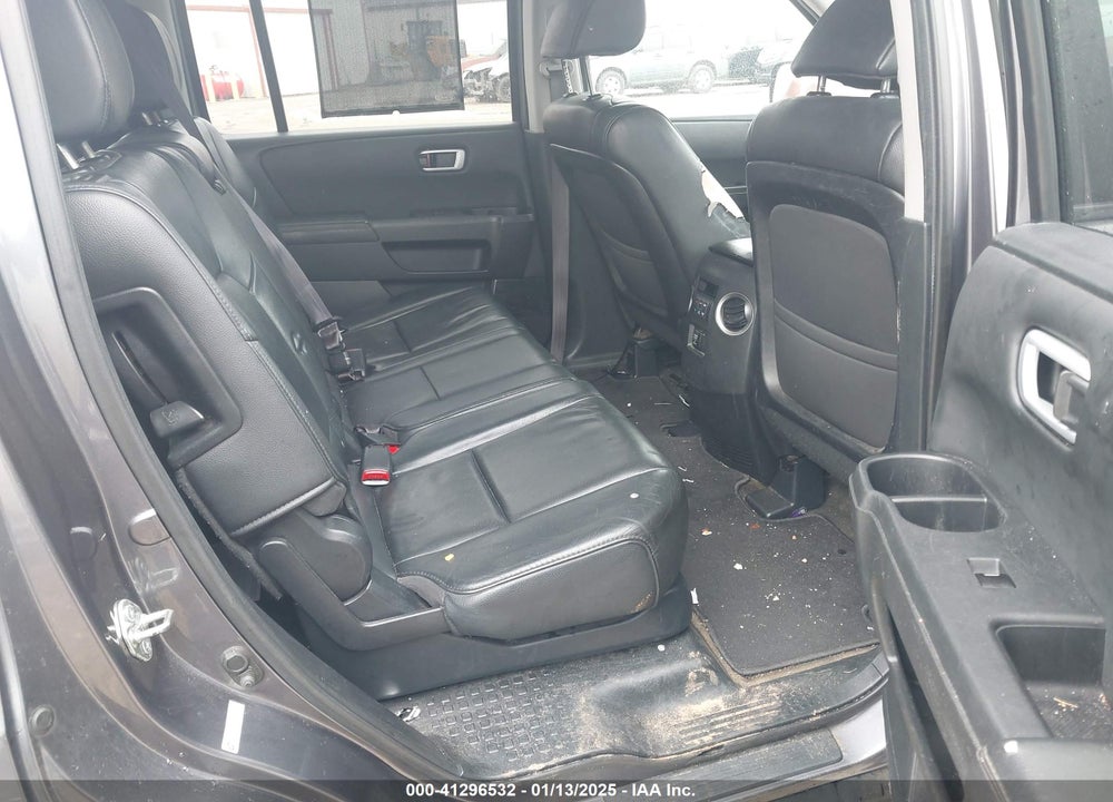 2014 HONDA PILOT EX-L VIN: 5FNYF3H57EB002789