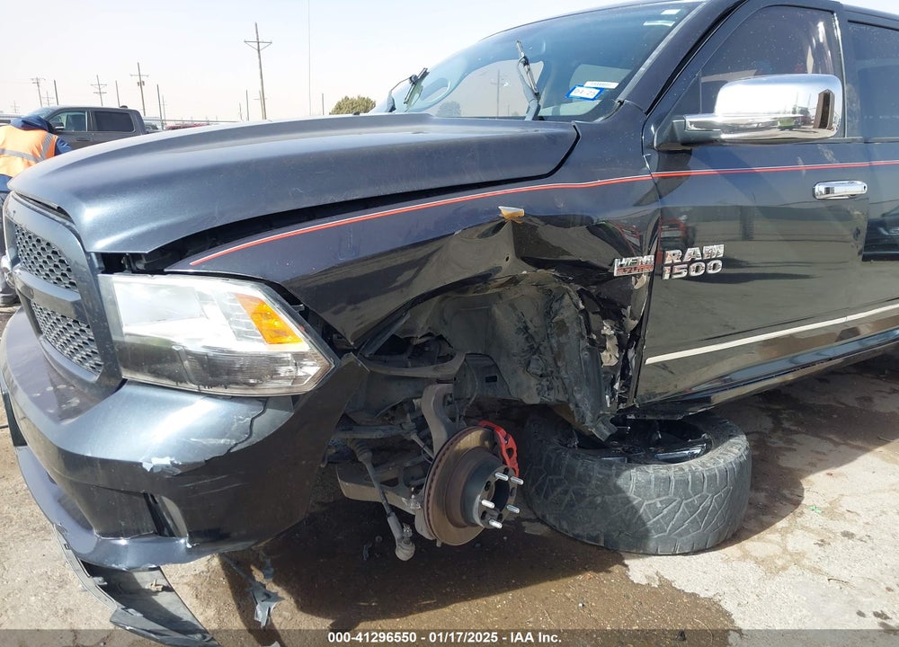 2013 RAM 1500 VIN: 1C6RR6KT3DS558370