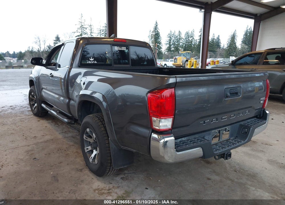 2017 TOYOTA TACOMA VIN: 5TFRZ5CN3HX040562