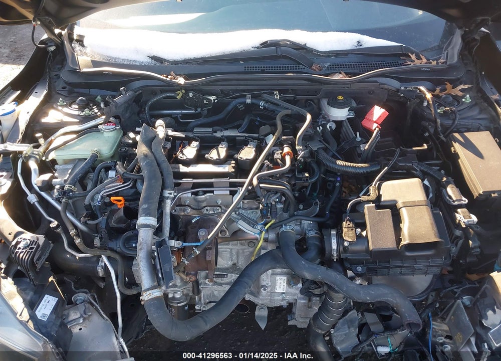2019 HONDA CIVIC LX VIN: SHHFK7H31KU405685