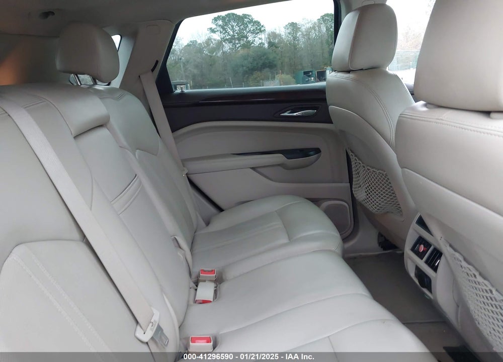 2014 CADILLAC SRX PERFORMANCE COLLECTION VIN: 3GYFNCE38ES589373