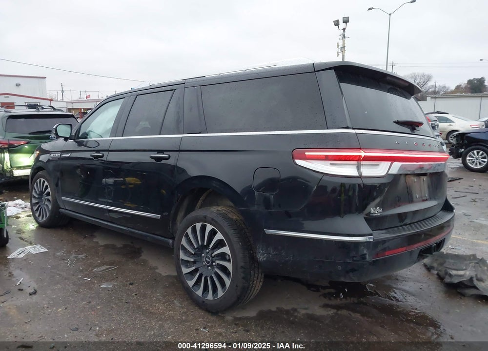 2022 LINCOLN NAVIGATOR BLACK LABEL L VIN: 5LMJJ3TT2NEL13739
