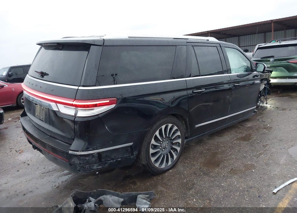 2022 LINCOLN NAVIGATOR BLACK LABEL L VIN: 5LMJJ3TT2NEL13739