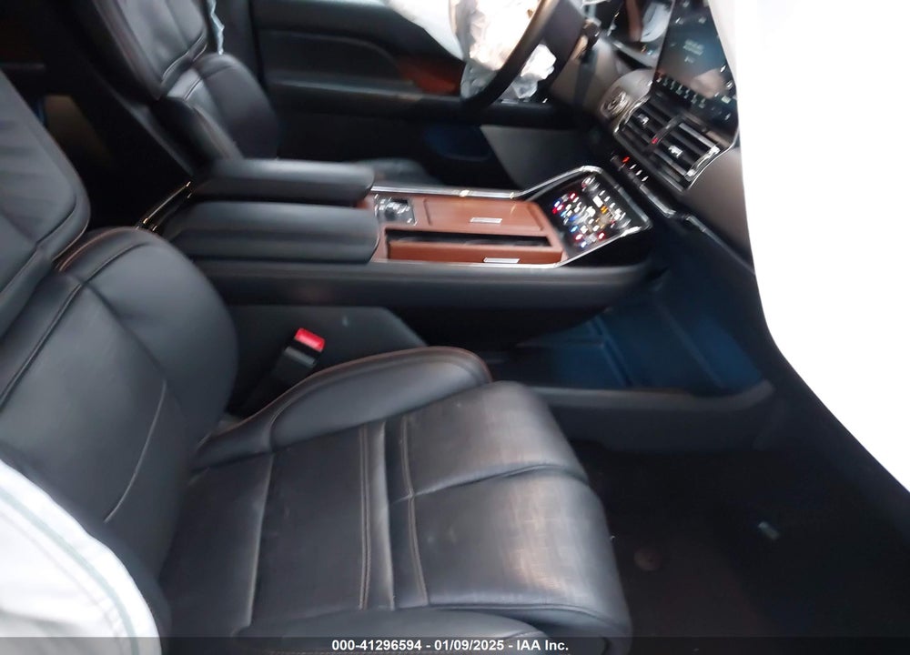 2022 LINCOLN NAVIGATOR BLACK LABEL L VIN: 5LMJJ3TT2NEL13739