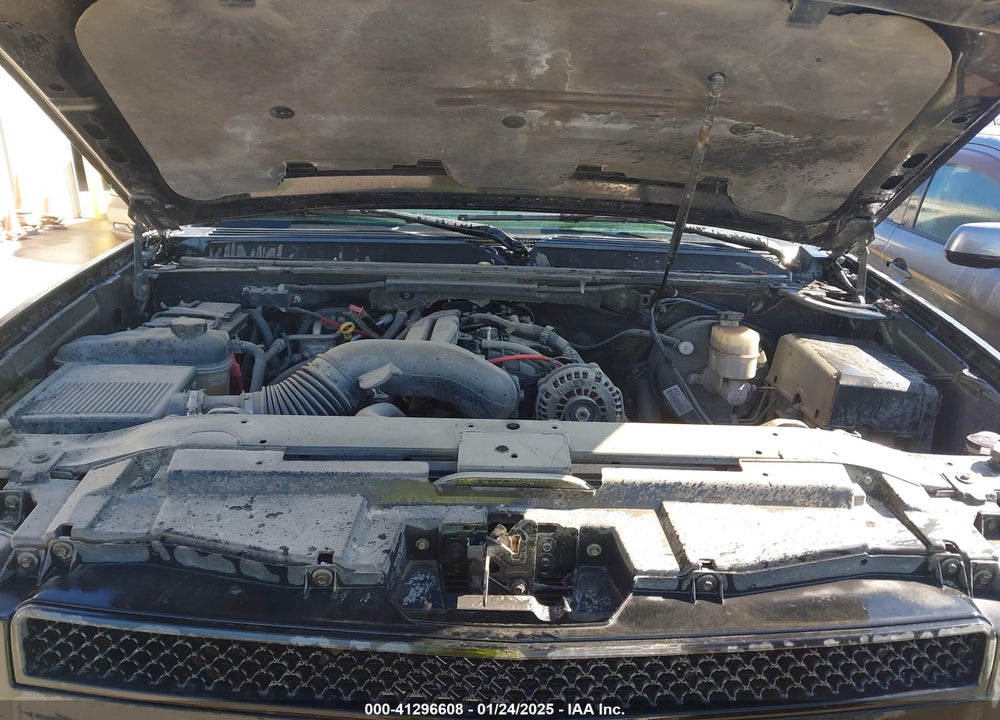 2007 CHEVROLET SUBURBAN 1500 LT VIN: 1GNFK16357R197353