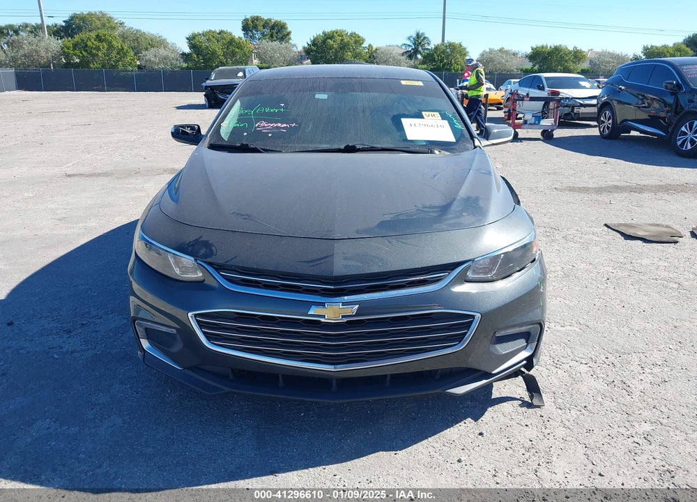 2018 CHEVROLET MALIBU VIN: 1G1ZD5ST3JF243762