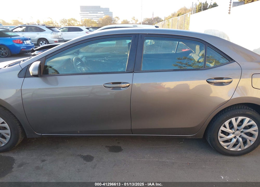 2019 TOYOTA COROLLA VIN: 2T1BURHE9KC231280