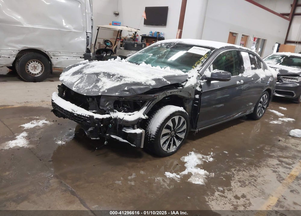 2017 HONDA ACCORD HYBRID VIN: JHMCR6F39HC023034