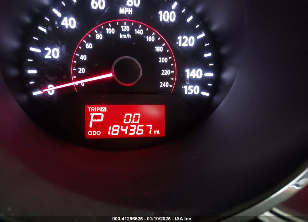 2013 KIA SORENTO LX VIN: 5XYKT3A6XDG384793