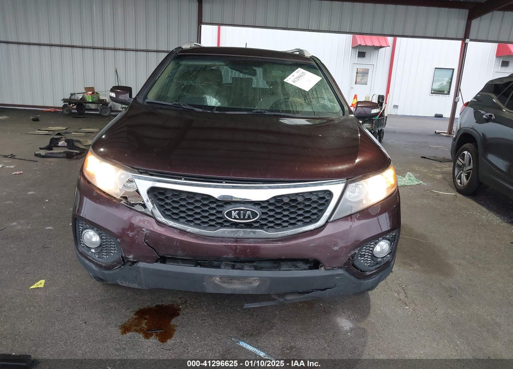 2013 KIA SORENTO LX VIN: 5XYKT3A6XDG384793