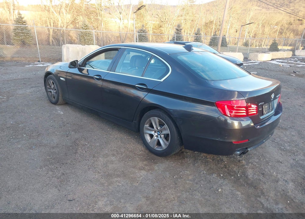 2013 BMW 528I XDRIVE VIN: WBAXH5C5XDDW14514