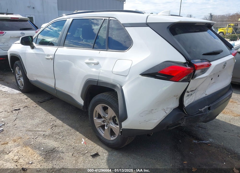 2022 TOYOTA RAV4 XLE VIN: 2T3P1RFVXNW262291