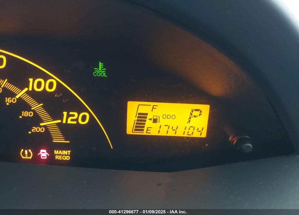 2009 TOYOTA YARIS VIN: JTDJT903495236340