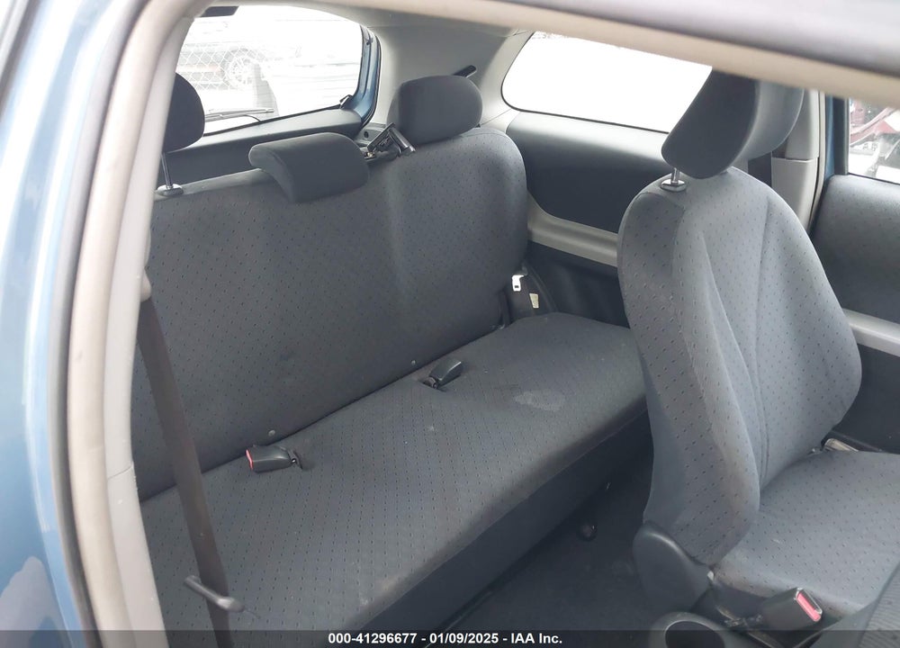2009 TOYOTA YARIS VIN: JTDJT903495236340