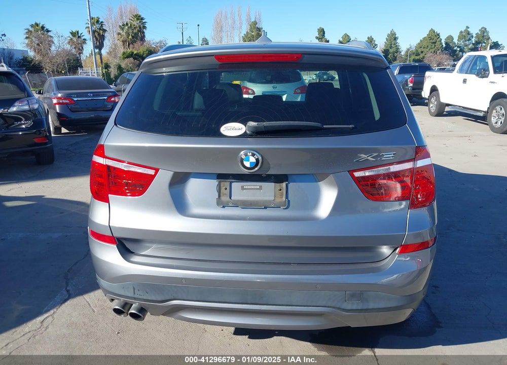 2017 BMW X3 SDRIVE28I VIN: 5UXWZ7C3XH0V88188