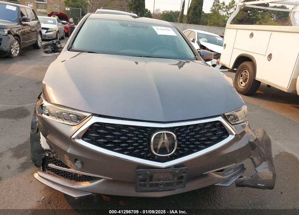 2018 ACURA TLX VIN: 19UUB1F39JA001714