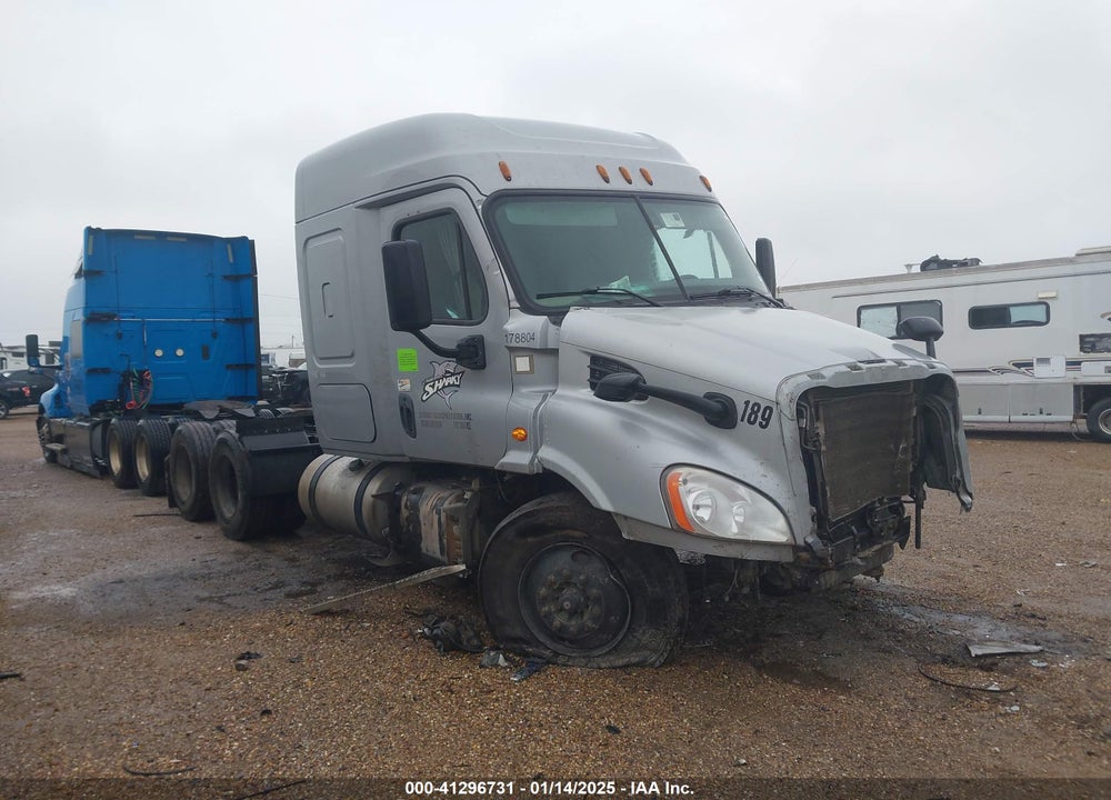 2018 FREIGHTLINER CASCADIA 113 VIN: 3AKJGHDV4JSJP4705