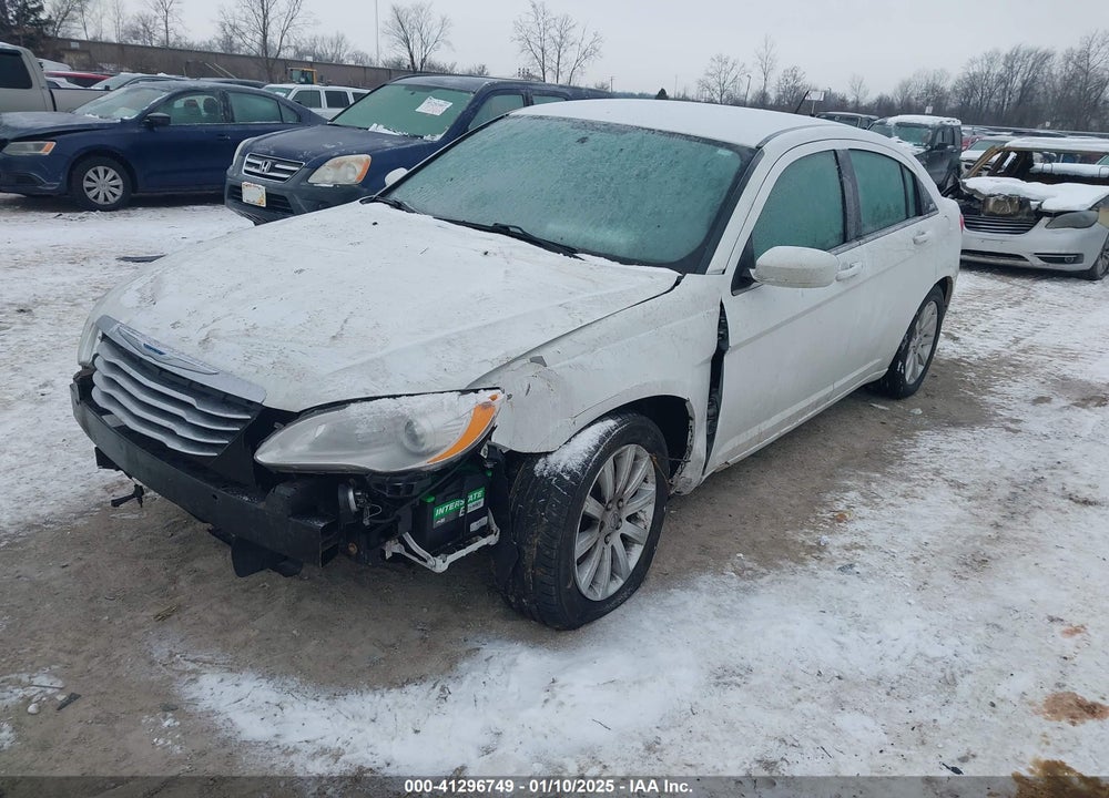 2013 CHRYSLER 200 VIN: 1C3CCBBG2DN583064